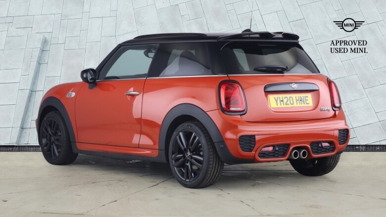 MINI Hatchback 2.0 Cooper S Sport 3dr [Comfort/Nav Pack] Petrol Hatchback